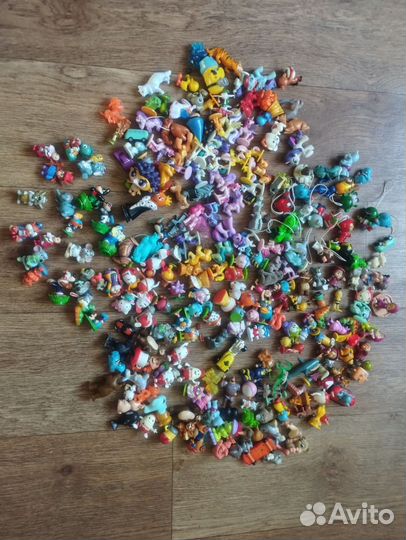 Игрушки из киндеров, свитбокс, чупа чупс пакетом