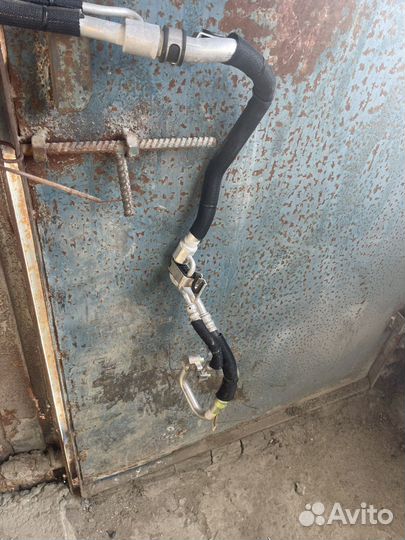 Трубка кондиционера для Jeep Wrangler JL Rubicon