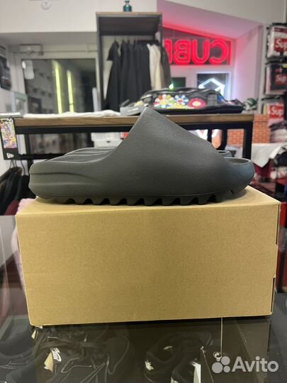 Сланцы adidas yeezy slide 