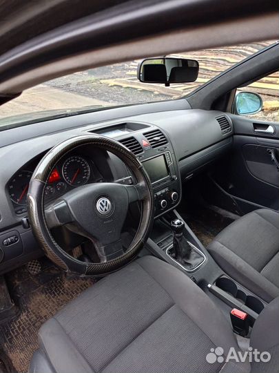 Volkswagen Golf 1.6 МТ, 2005, 223 000 км