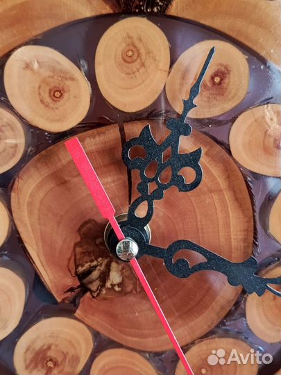 Часы настенные, кварцевые