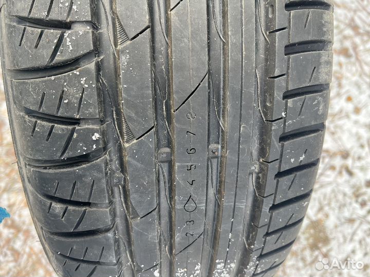 Kumho Dein Stud 215/55 R17