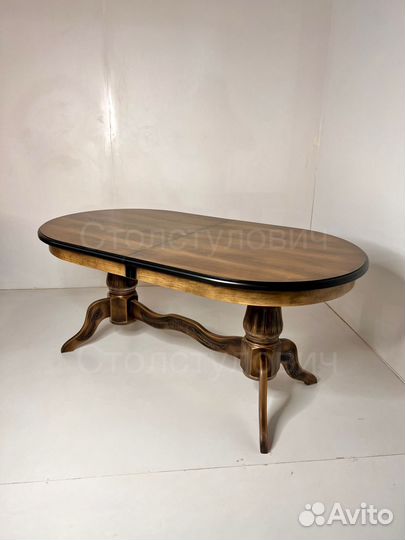 Столы и стулья