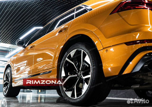 Кованые диски R22 на Audi Q8