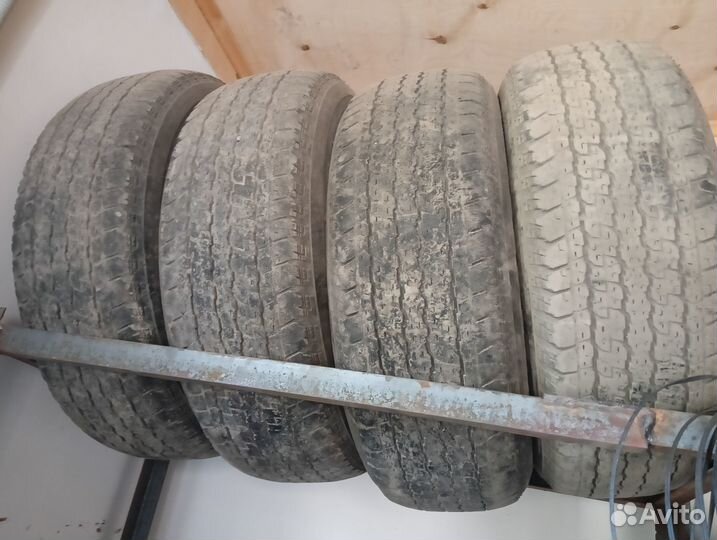 Bridgestone Dueler A/T 265/65 R17