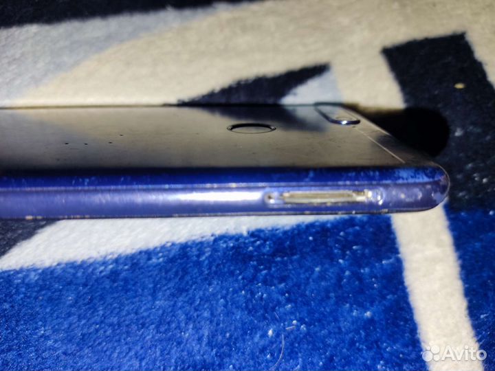 Телефон Honor