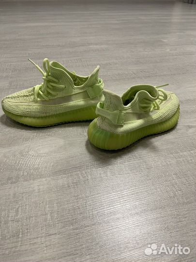 Кроссовки для девочки