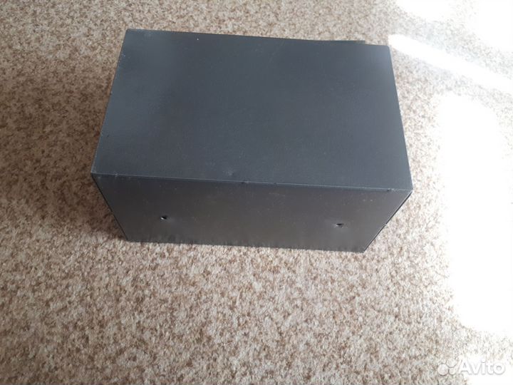 Ящик металлический с замком