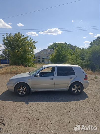 Volkswagen Golf 1.4 МТ, 1999, 422 000 км