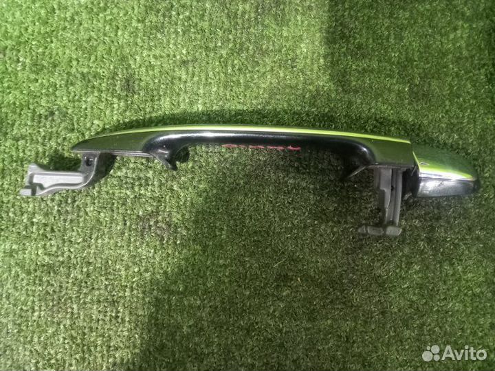 Ручка двери внешняя toyota alphard ANH10 2azfe 2004 Задн. Прав. чёрный-хром вставка