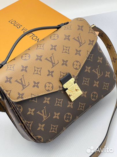 Сумка Louis Vuitton Pochette metis