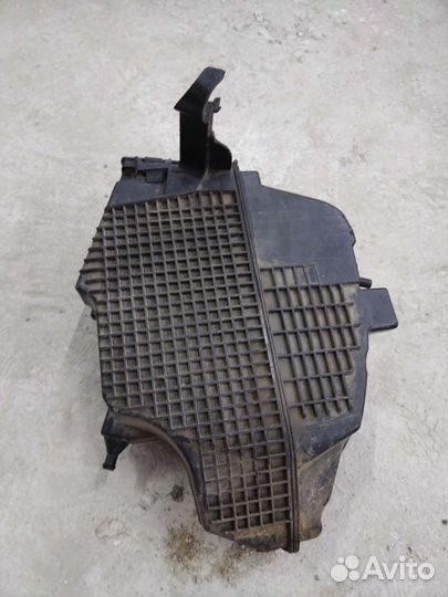 Корпус воздушного фильтра LADA largus Ваз 8кл