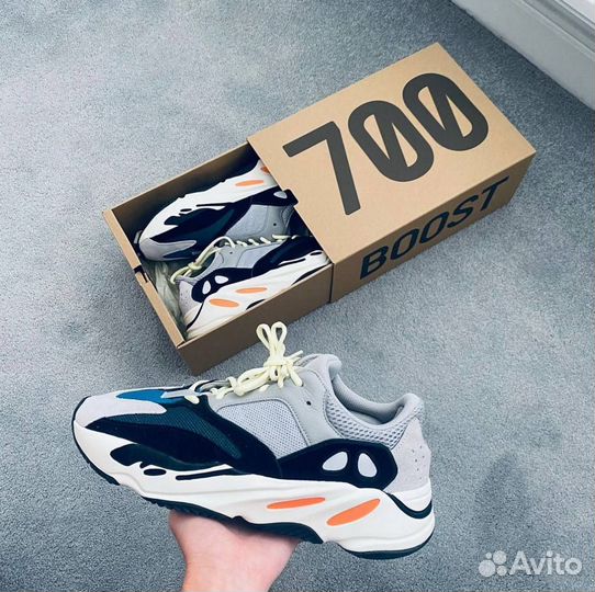 Adidas yeezy boost 700 Wave Runner