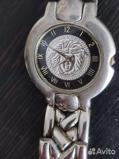 Часы Versace Швейцария