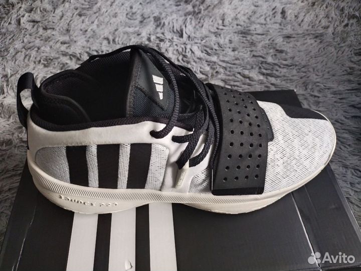 Баскетбольные кроссовки adidas Dame 8 extply