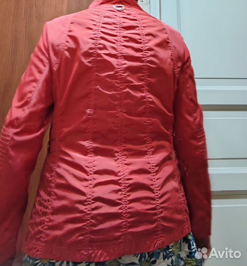 Куртка демисезонная женская 48 50