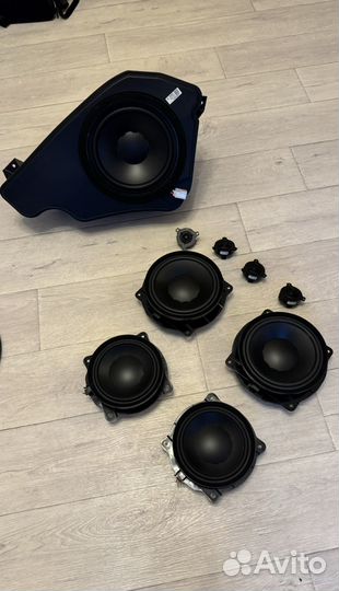 Продаю колонки и сабвуфер для Voyah Free
