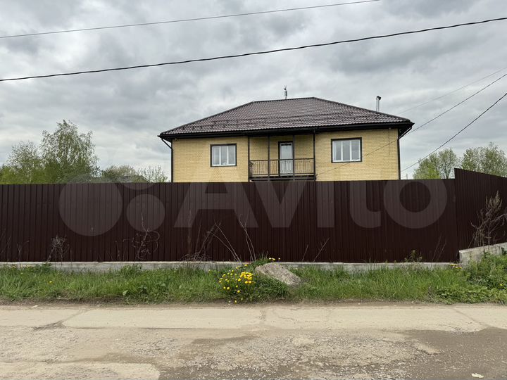 Дом 300 м² на участке 6 сот.