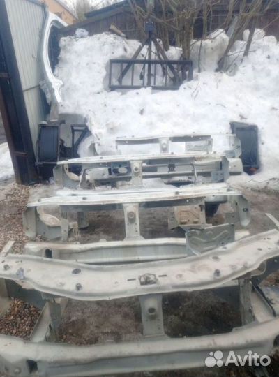 Лонжерон с усилителем terrano 3 d10