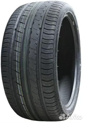 Compasal Blazer UHP II 215/55 R18 99W