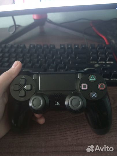 Джостик ps4