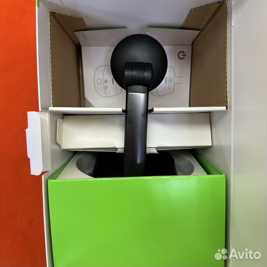 Belkin Auto-Tracking Stand Pro with DockKit (New)