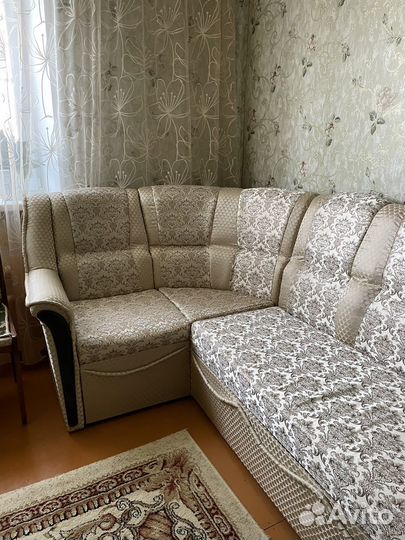 Угловой диван