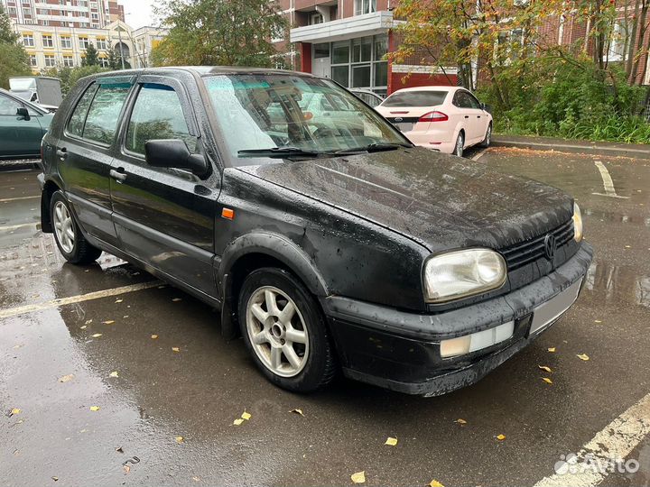 Volkswagen Golf 1.6 МТ, 1995, 280 000 км