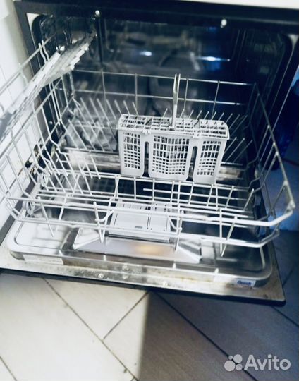 Продам компактную посудомоечную машину bosh
