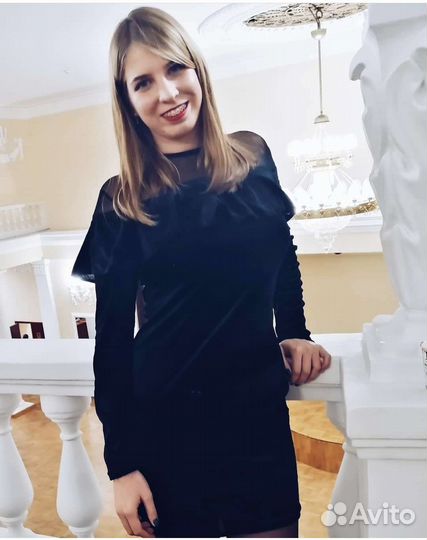 Платье бархатное