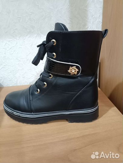 Сапожки для девочки