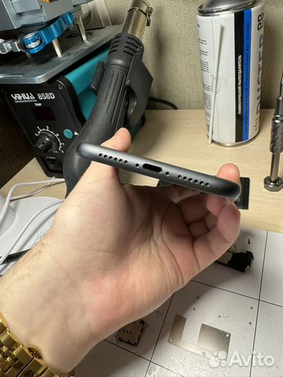 Корпус iPhone 11