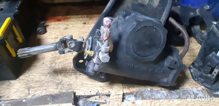 Рулевой редуктор, Гур