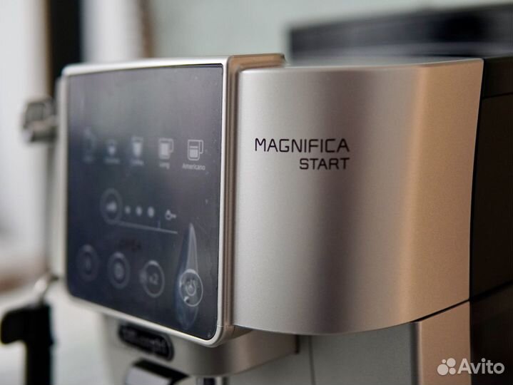 Кофемашина delonghi ecam 220.30.SB