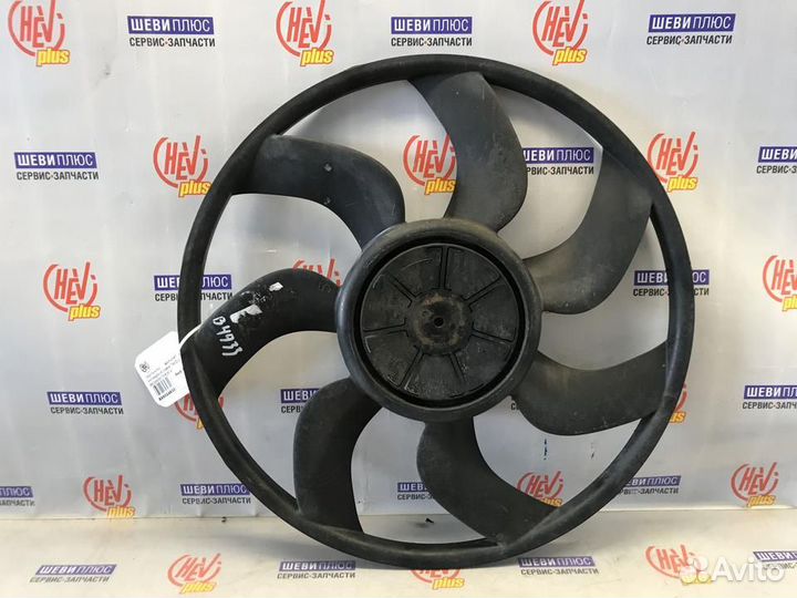 Крыльчатка вентилятора Cadillac Escalade