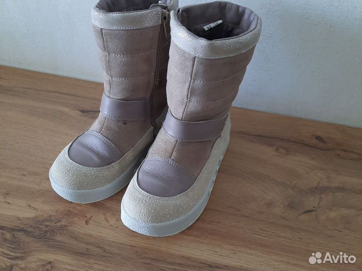 Сапоги для девочки 32р