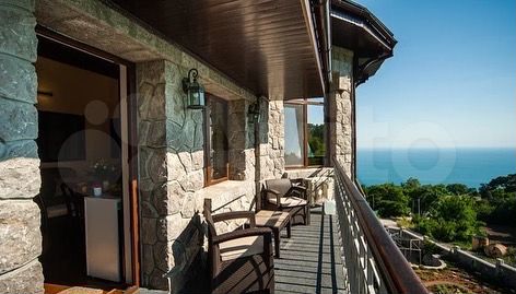 Комната 50 м², 2/4 эт.