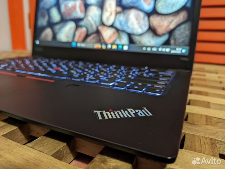 Lenovo ThinkPad T490s 14' IPS Touch/i5 8365/16/256
