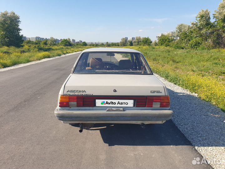 Opel Ascona 1.3 МТ, 1986, 250 000 км