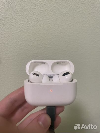 Наушники Airpods pro