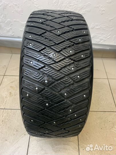 Goodyear Ultragrip Ice Arctic 235/40 R18