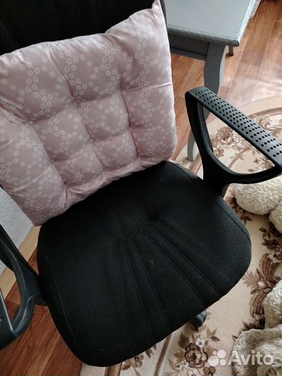 Компьютерное кресло