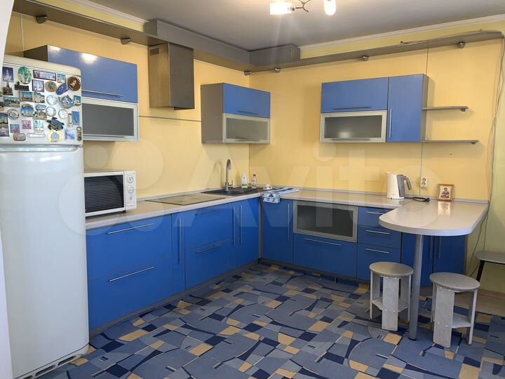 3-к. квартира, 85 м², 5/10 эт.