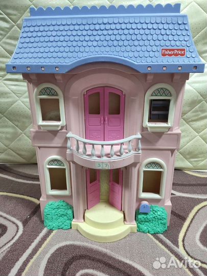 Домик кукольный