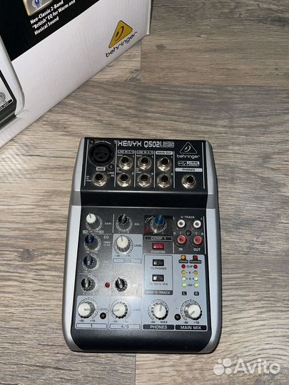 Микшерный пульт Behringer xenyx Q502USB