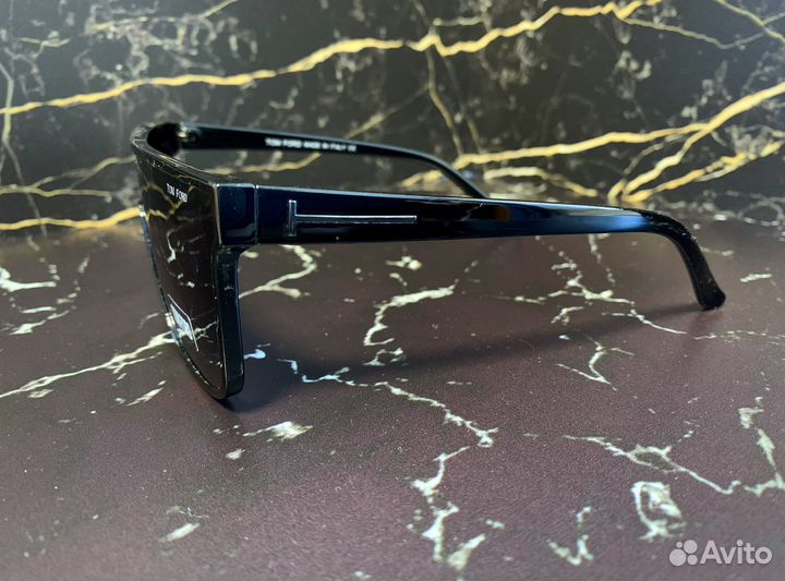 Мужские солнцезащитные очки Tom Ford Polaroid