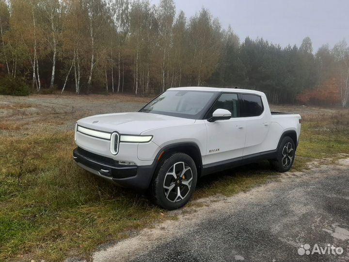 Rivian R1T AT, 2022, 7 000 км