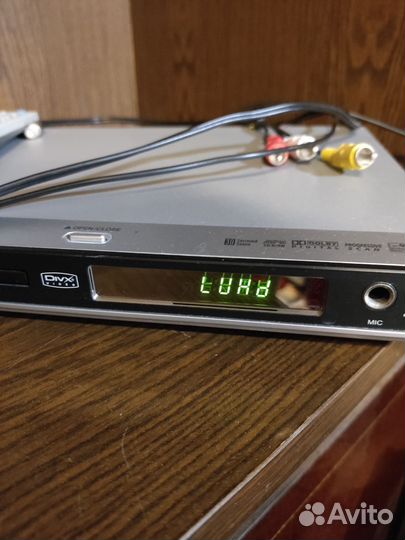 DVD плеер проигрыватель с караоке LG DKE573XB