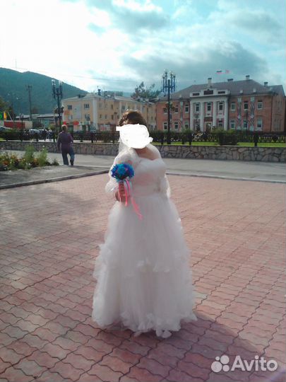 Продам свадебное платье