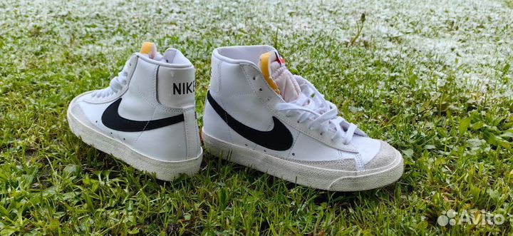 Nike Blazer 77’ Mid White Black premium